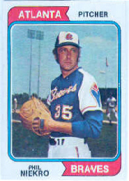 1974 Topps Baseball Cards      029      Phil Niekro